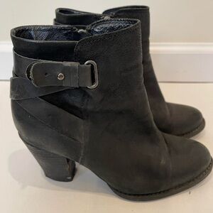 Aldo Black Leather Ankle Booties Sz 6
